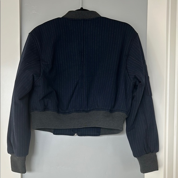 Kenneth Cole Women's Shirred-Sleeve Dark Navy Grey Bomber Jacket Sz XS - Picture 5 of 12